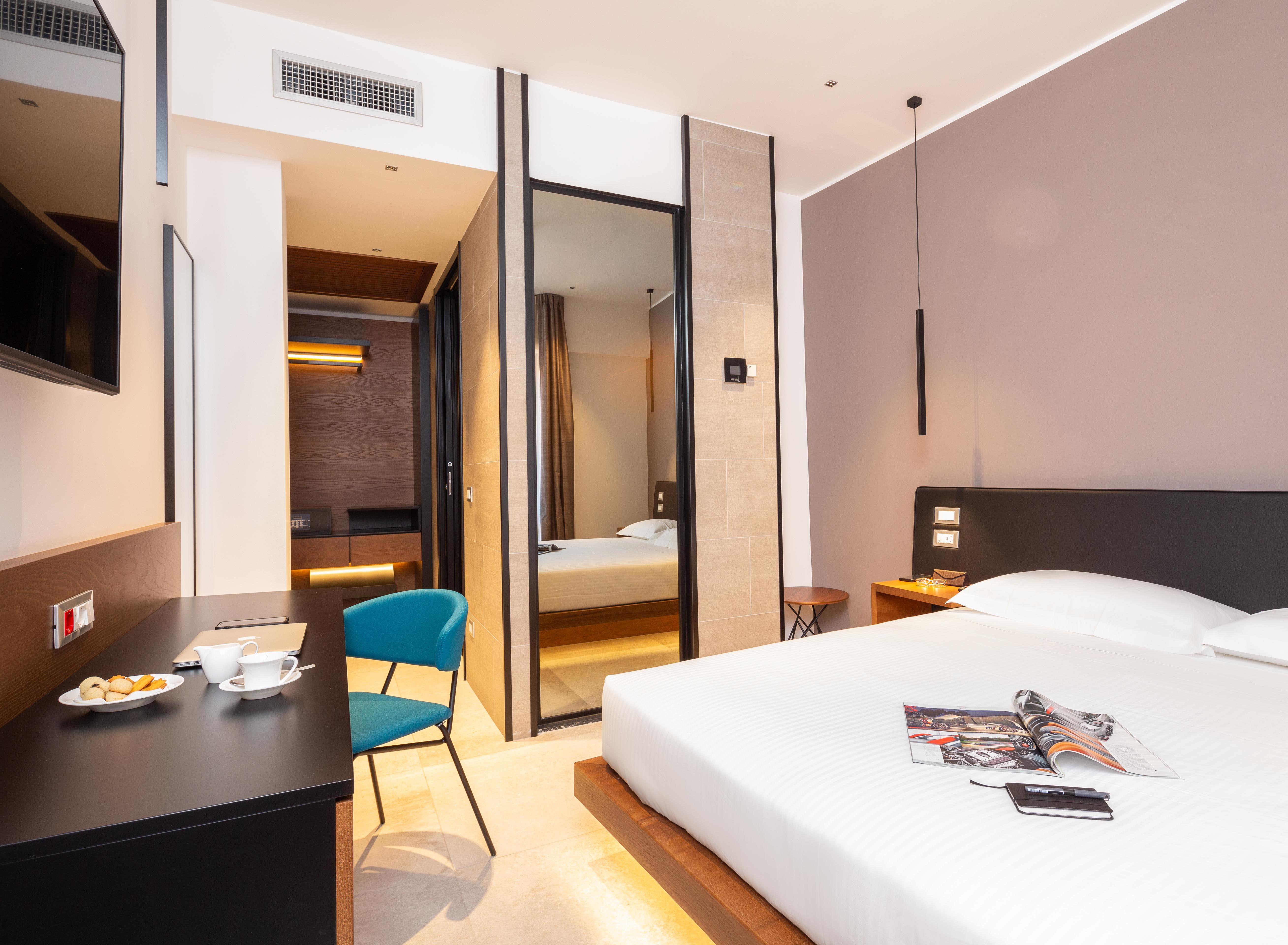 The Corner Duomo Hotel Milano Ngoại thất bức ảnh